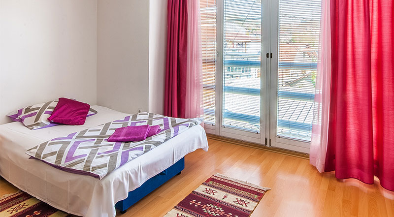 Apartman Tayra, pogled na dodatni odvojeni krevet.